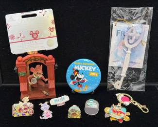 Disney Variety Lot #2 * Mickey Mouse, Frozen, Pinocchio * Trading Pins, Key, Ornament, Keychain 