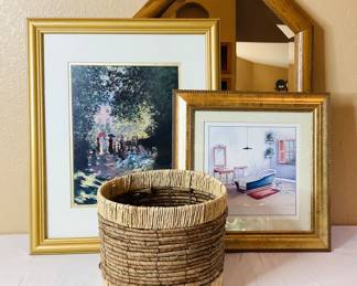 Bathroom Decor