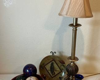 Table lamp, H 37", powers on. Decorative bowl with (4) decorative balls