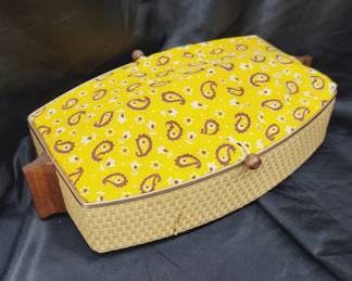 	Cosmopolitan Working Bread Warmer