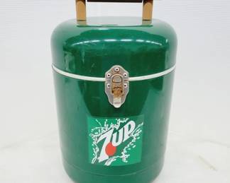 	7Up Metal Cooler With Handle
