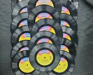 	Huge Disney Children's 45 Records Lot