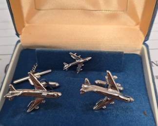 Vintage Swank airplane cufflinks.