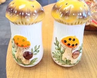 awesome mushroom salt and peppers