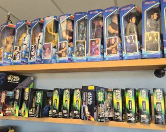 Massive Star Wars collection of all sizes and characters 