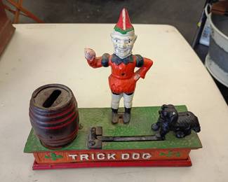 cast iron bank 