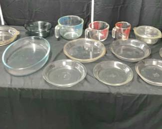 15 Piece of Pyrex