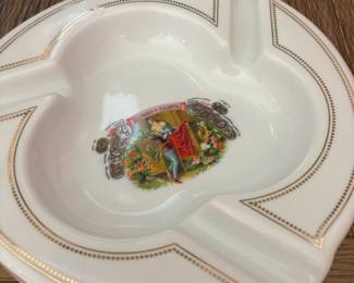 Romeo Y Julieta Cigar Ashtray