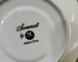 Excel China "Somerset" Dinnerware Set