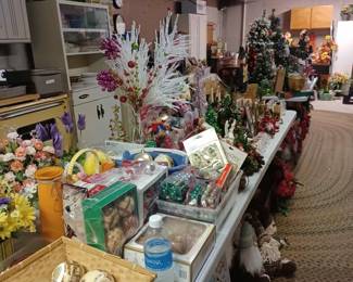 Use this holiday decor