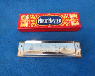 Lot 347. Music Master 12-hole diatonic harmonica. Excellent condition. Made in Japan.