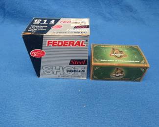 Lot 326. 35 mixed 12-gauge rounds