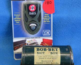 Lot 180. Bob-Bet Bait Box. No-Rust Shield preventor.