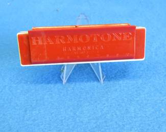 Lot 66. Harmonica Reed Corp. Harmotone plastic toy harmonica