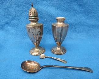 Lot 30. Four sterling silver items. All pieces marked. 113 total grams.