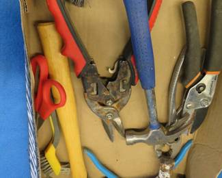 Lot 255. Tool box starter kit