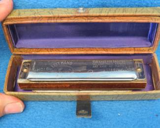 Lot 351. Borrah Minevitch Blue Rhythm Concert harmonica in the key of C