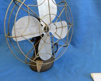 Lot 220. Electric working fan