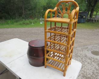 Lot 311. Decorative barrel with lid and a bamboo wine rack