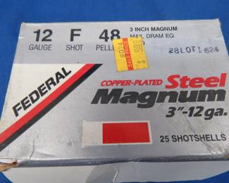 Lot 318. 25 Federal 12-gauge 3" F-shot