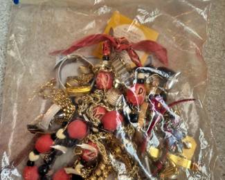 Bag of jewelry
