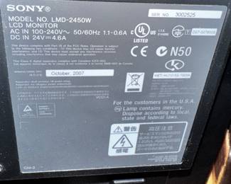 Old Tv Sony flat butt TV