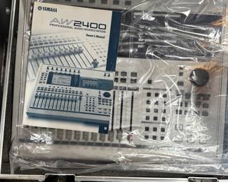 Yamaha AW2400 Professional Digital Workstation
