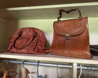 Vintage leather purse