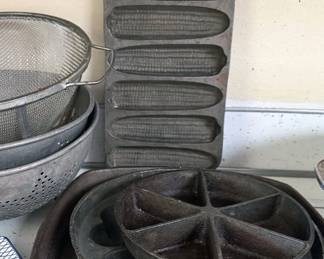Cast iron in assorted sizes + styles