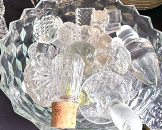 Glass bottle stoppers