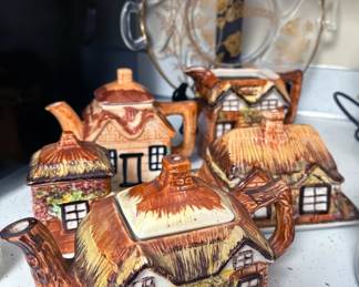 Price Kensington cottage ware tea service