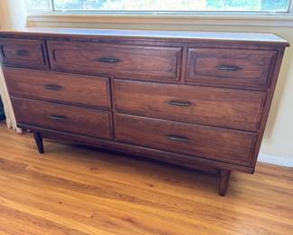 Mid century credenza/dresser