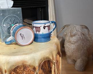 MCM Vincenzo Pinto Vietri Italian goat design coffee mugs, pair