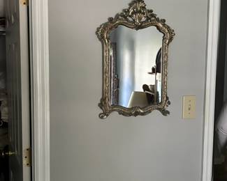 Wall mirror