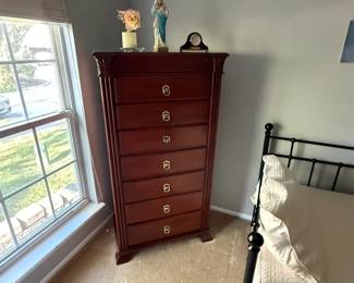7 drawer tall boy dresser