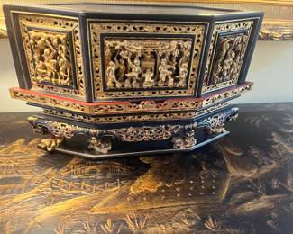 $380. Lacquered gilded offering box.