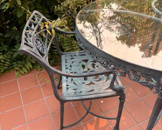 closer view of the chairs