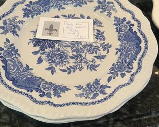 $33 Spode Blue Room Collection plates. Set of 3