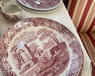 Extra pieces sold separately with varying prices.