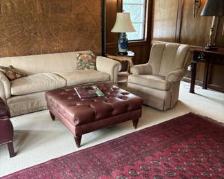 Another overview of items in the sale including an antique map of Paris.