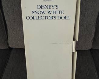 Vintage Disney Snow White doll