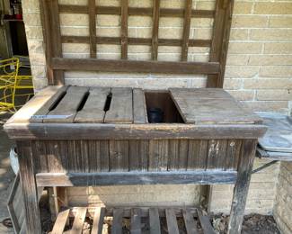 Potting Bench