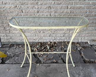 Lovely yellow iron table