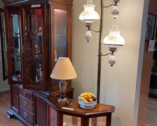 Great mid-century lamp