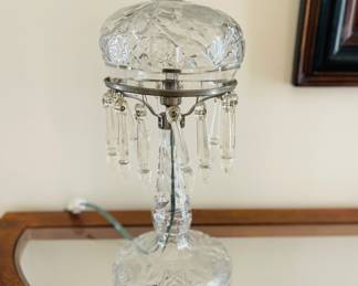 AMERICAN BRILLIANT CUT GLASS LAMP