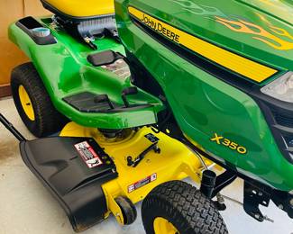 Powerful John Deer Tractor X350 Like New Condition