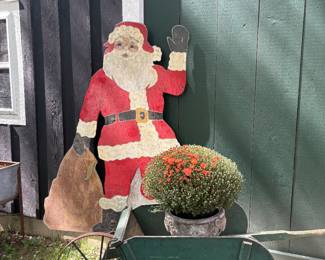 Karrie's Place & Friends 820 N Jefferson, Lowell