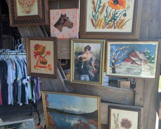 Thrillhound Vintage, 8793 Alden Nash Ave, SE, Alto