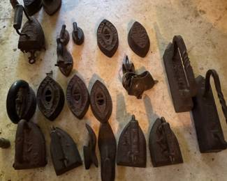 Phil & Lois Seese Estate Sale 13420 84Th St, Alto