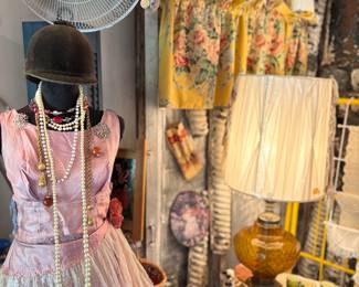 The Blind Pony 224 Dogwood Ave NE, Ada